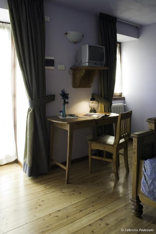Le Case Dei Baff Morbegno Cameră foto